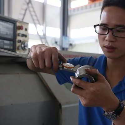 我司参加南海区“不忘初心跟党走，匠心筑梦铸品牌”的活动仪式